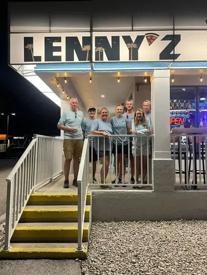 Lenny'z Pizza and Island Bar