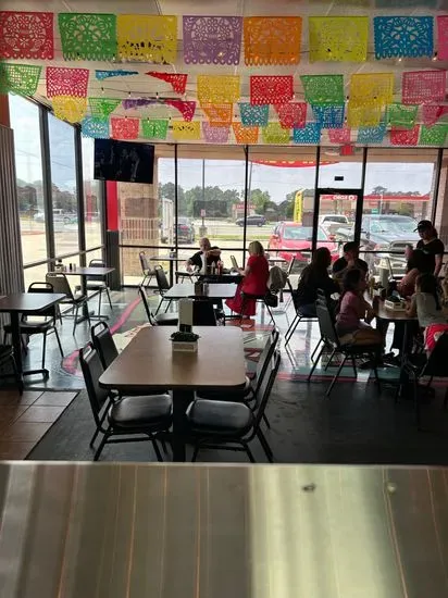 La Cocina Taco House