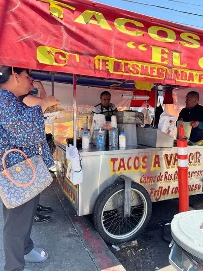 Tacos de Vapor "El Güero"