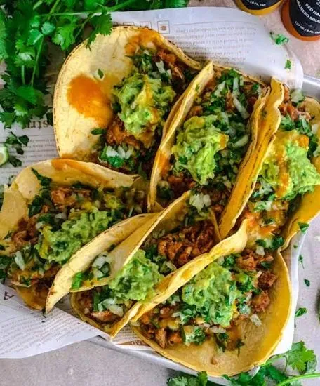 Tacos y flautas Lupita