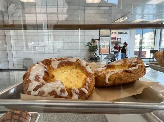 Raymond’s Sourdough Bread