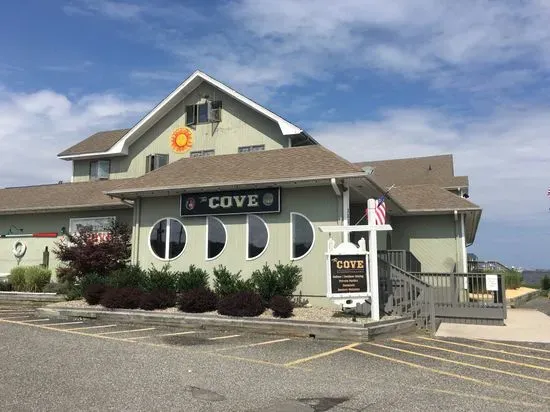 The Cove Waterfront Bar & Grill