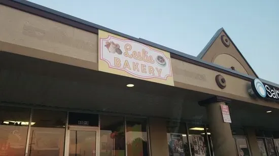 Leslie Bakery