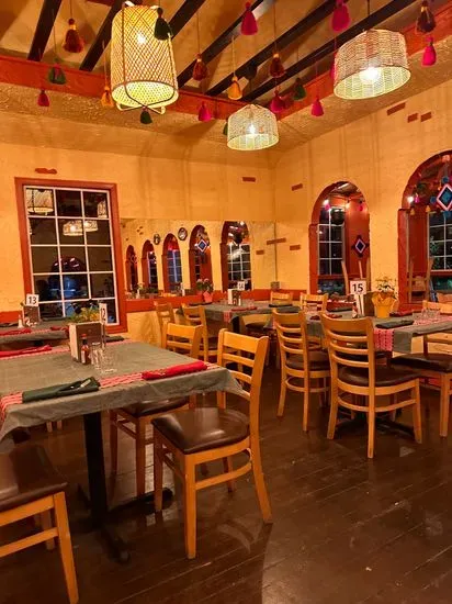 Cantaritos Mexican Grill