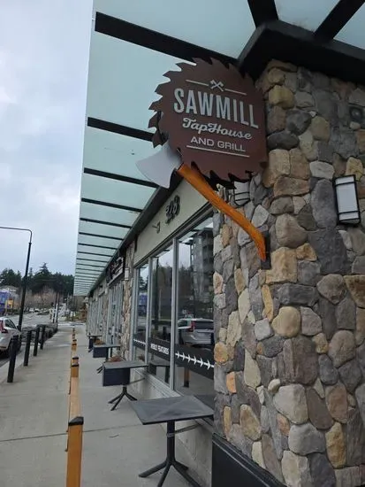 Sawmill Taphouse & Grill