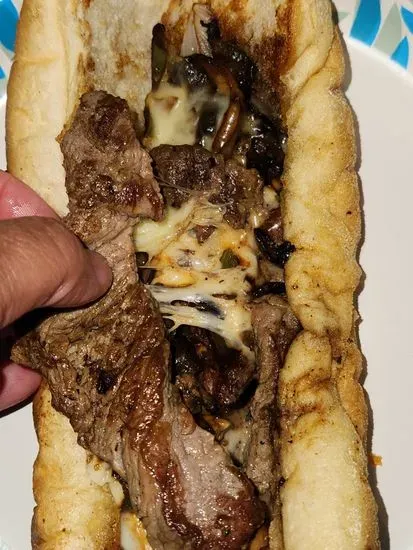 Juicy's Cheesesteak