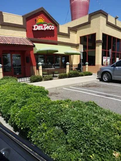 Del Taco