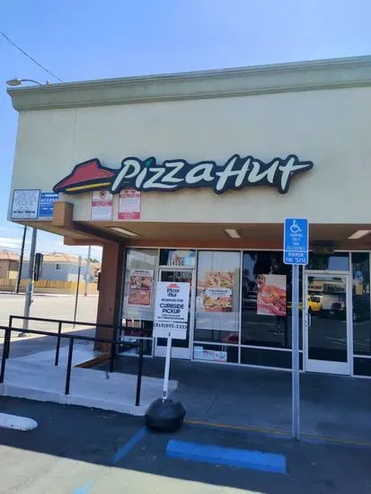 Pizza Hut