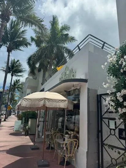 Café Bastille Miami Beach