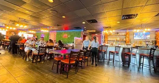 Taco-Quila Mexican Kitchen and Cantina