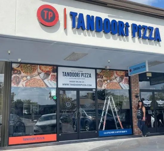 Tandoori Pizza