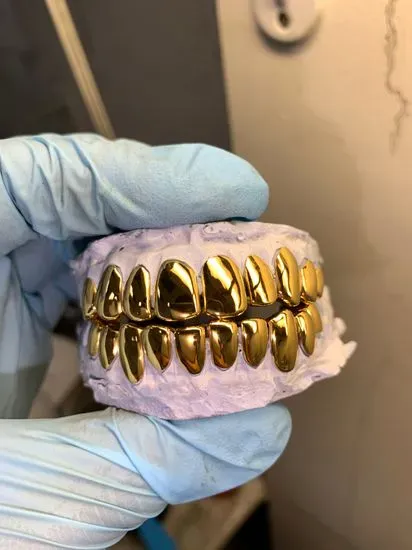 Gleefull Grillz LLC, Gold Grillz & Jewelry