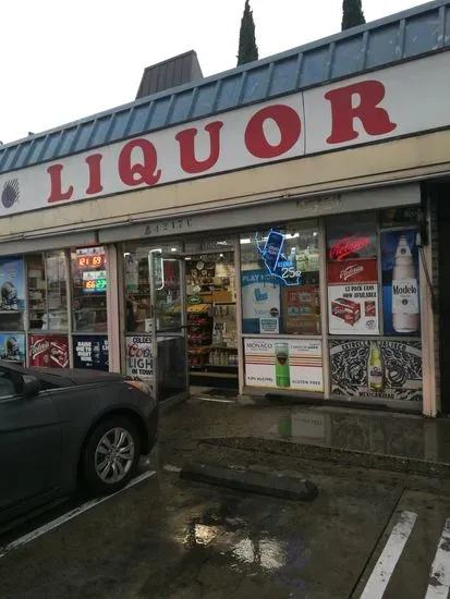 Ladd's Liquor