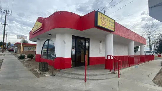 Vero’s Taco Shop