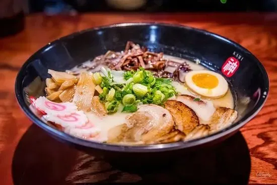 Kami Ramen & Sushi