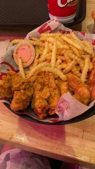 Raising Cane's Chicken Fingers