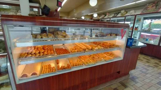 Vicky Bakery S.E. Hialeah