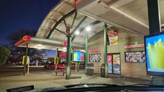 Sonic Drive-In