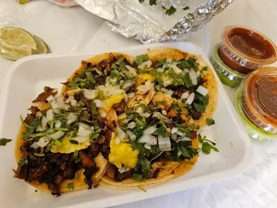 El Pastorcito Tacos 2