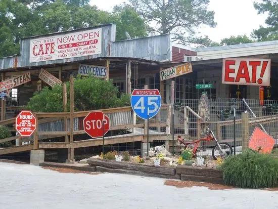 City Hall Cafe & Grocery