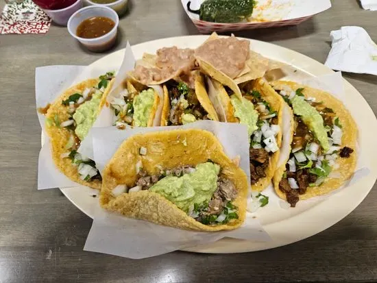 664 Tacos Estilo Tijuana