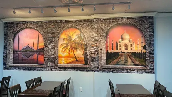 Royal Palm Restaurant Pakistani/Indian Cuisine