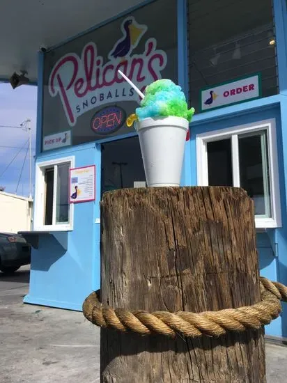 Pelican's Snoballs Clovis!