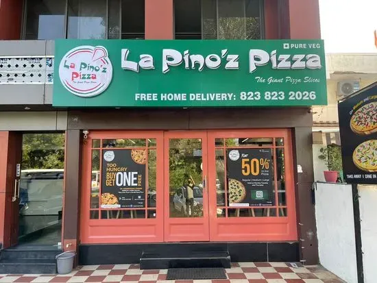 La Pino'z Pizza Airport Circle