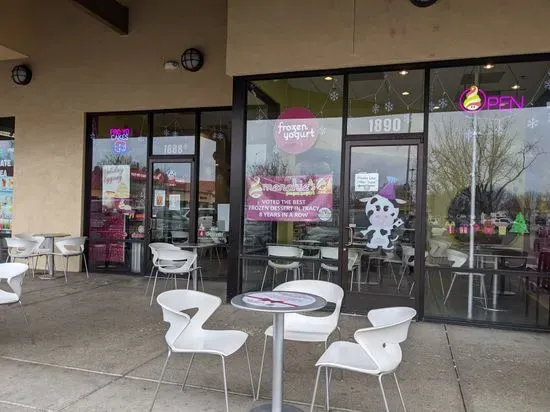 Menchie's Frozen Yogurt