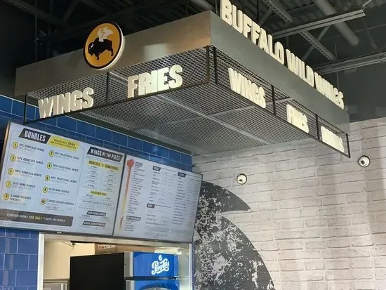 Buffalo Wild Wings 'GO'