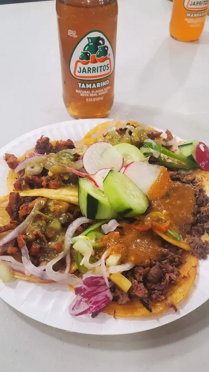 Tacos Leon (Taco Truck) Long Beach, CA Checkle