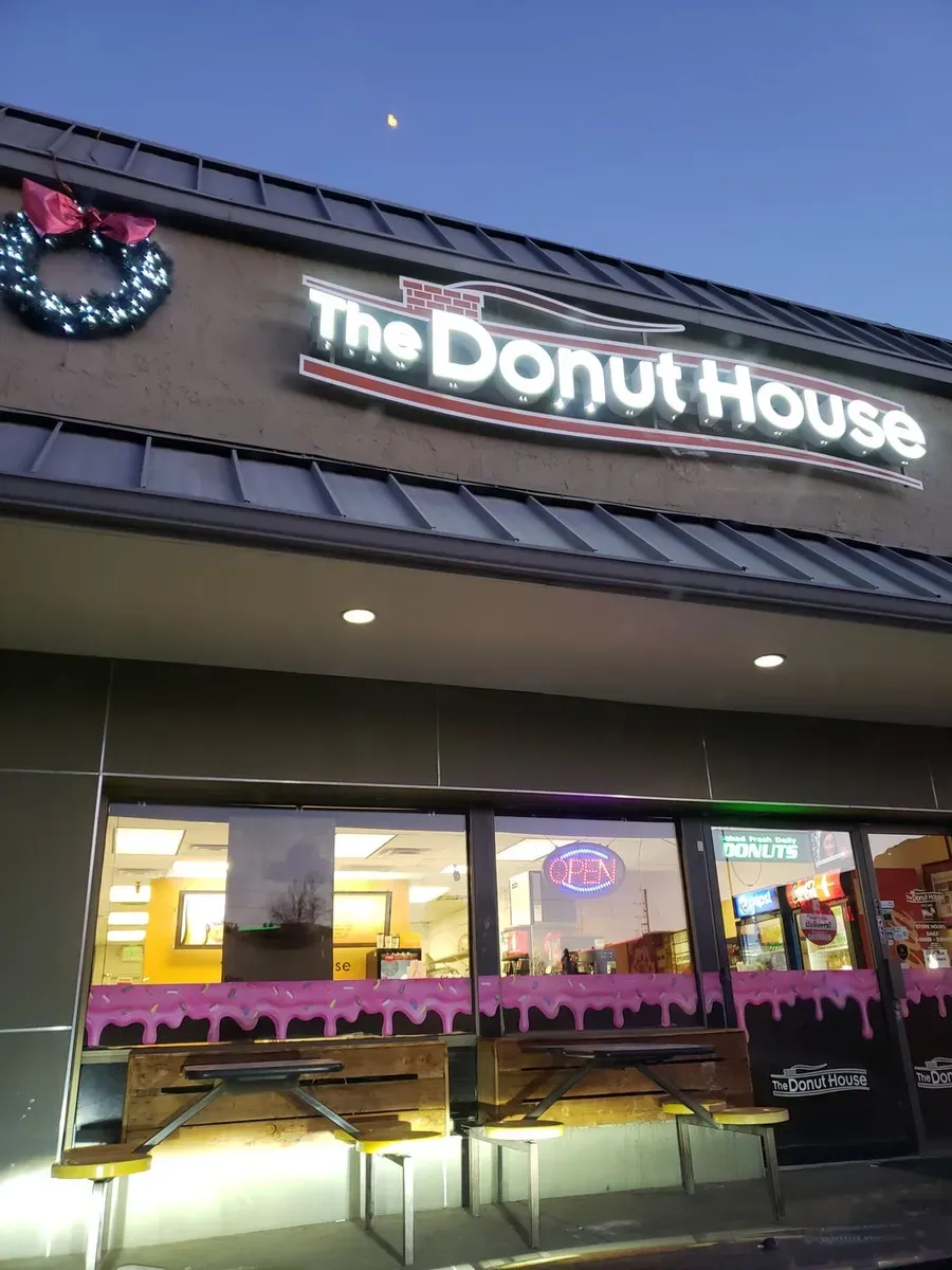The Donut House Aurora, CO Checkle