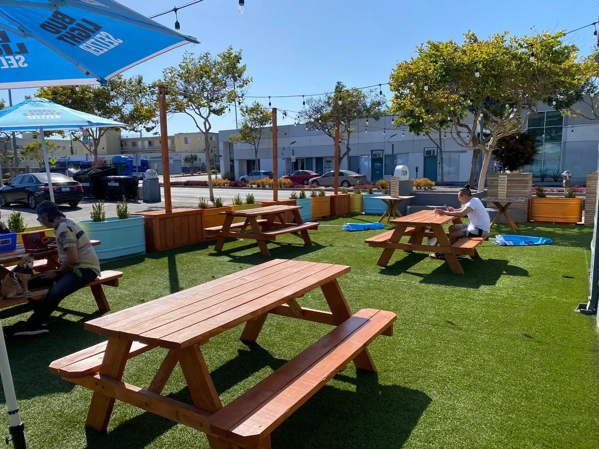 Nostalgia Bar and Lounge Santa Monica, CA Checkle